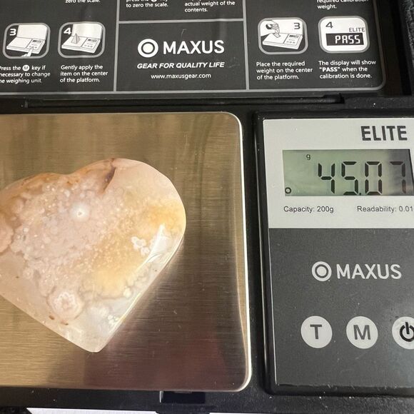 Flower Agate Heart Carving (#17)‎ - Picture 9 of 9